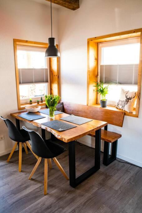 Neu Renoviertes Ferienhaus/Wohnunng Kleine Auszeit Sonnenbühl エクステリア 写真